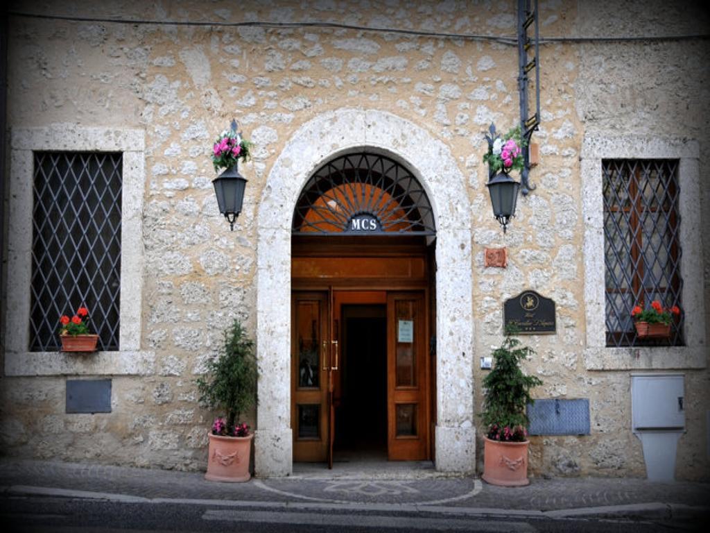 Hotel Il Cavalier D'Arpino Exterior foto