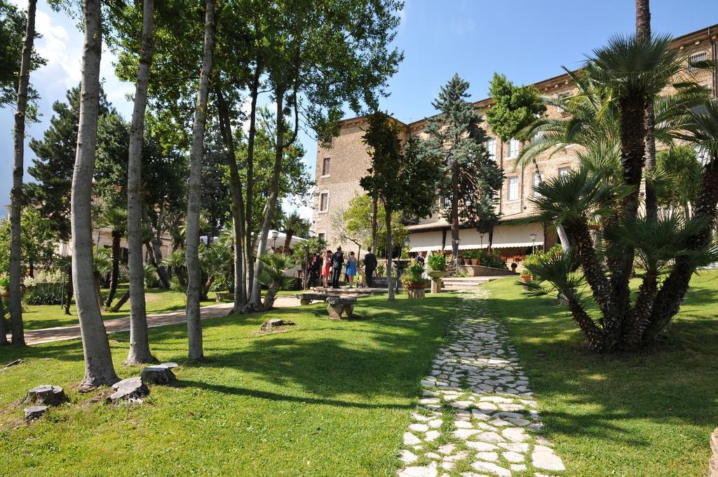 Hotel Il Cavalier D'Arpino Exterior foto