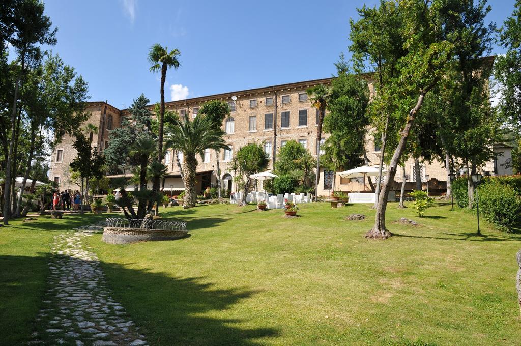 Hotel Il Cavalier D'Arpino Exterior foto